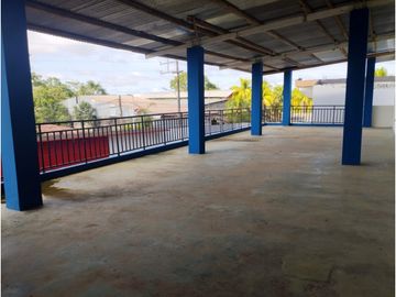 SE VENDE ALMACÉN/VIVIENDA EN YURIMAGUAS, LORETO