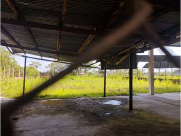 SE VENDE ALMACÉN/VIVIENDA EN YURIMAGUAS, LORETO