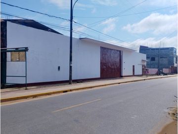 SE VENDE ALMACÉN/VIVIENDA EN YURIMAGUAS, LORETO