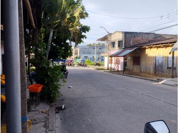 SE VENDE CASA EN YURIMAGUAS, LORETO
