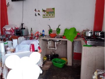 VENDO CASA  CON LOCAL COMERCIAL EN YURIMAGUAS, LORETO