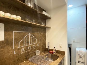 Oficina de 106 m2 en Renta con Terraza en Santa Fe. D