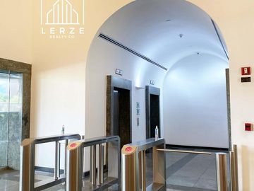 Oficina de 106 m2 en Renta con Terraza en Santa Fe. D