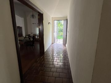 Venta Casa de Un Nivel excelente para Hotel Boutique o Asilo en Xochitepec,  Morelos