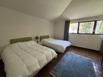 Venta Casa de Un Nivel excelente para Hotel Boutique o Asilo en Xochitepec,  Morelos