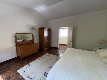 Venta Casa de Un Nivel excelente para Hotel Boutique o Asilo en Xochitepec,  Morelos