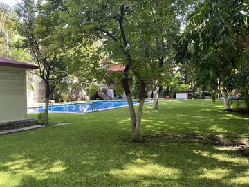 Venta Casa de Un Nivel excelente para Hotel Boutique o Asilo en Xochitepec,  Morelos