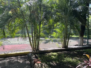 Venta Casa de Un Nivel excelente para Hotel Boutique o Asilo en Xochitepec,  Morelos