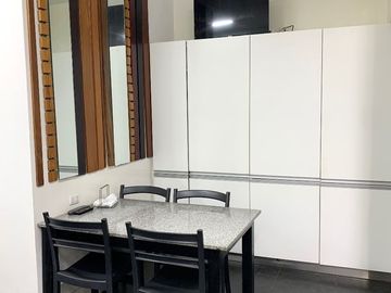 LINDA CASA EN VENTA  A UN PASO DEL PARQUE ROOSEVELT EN SAN ISIDRO