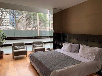 LINDA CASA EN VENTA  A UN PASO DEL PARQUE ROOSEVELT EN SAN ISIDRO