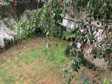 LINDA CASA EN VENTA  A UN PASO DEL PARQUE ROOSEVELT EN SAN ISIDRO