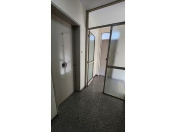 VENDO DEPARTAMENTO GRANDE EN CAPITAL CIUDAD DE MENDOZA