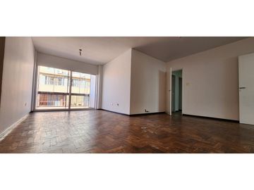 VENDO DEPARTAMENTO GRANDE EN CAPITAL CIUDAD DE MENDOZA