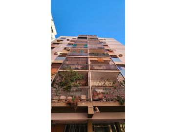VENDO DEPARTAMENTO GRANDE EN CAPITAL CIUDAD DE MENDOZA