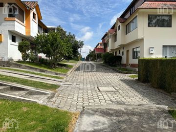 CASA DE VENTA EN AMAGASÍ DEL INCA