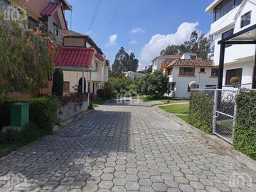 CASA DE VENTA EN AMAGASÍ DEL INCA