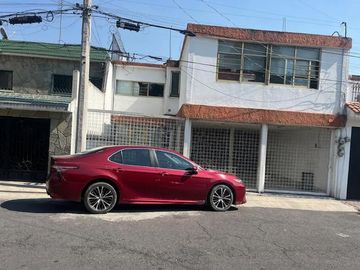 Con potencial, para renta, remodelación o inversión, Unidad Modelo