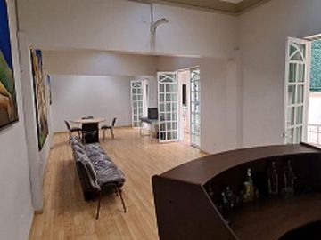 Casa en colonia Roma Norte estilo Art Deco con uso de SUELO oficinas