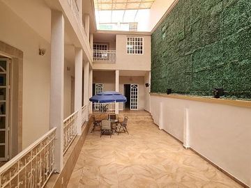 Casa en colonia Roma Norte estilo Art Deco con uso de SUELO oficinas