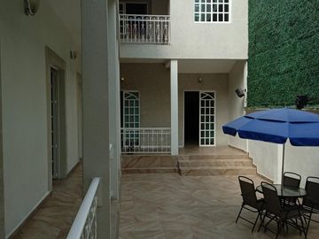 Casa en colonia Roma Norte estilo Art Deco con uso de SUELO oficinas