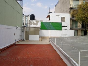 Casa en colonia Roma Norte estilo Art Deco con uso de SUELO oficinas