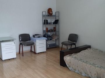 Casa en colonia Roma Norte estilo Art Deco con uso de SUELO oficinas