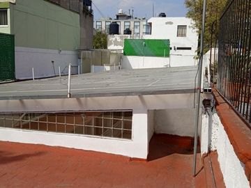 Casa en colonia Roma Norte estilo Art Deco con uso de SUELO oficinas