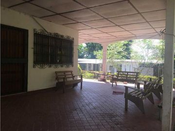 VENTA CASA CON  3095 M2 EN SAN VICENTE BUGABA