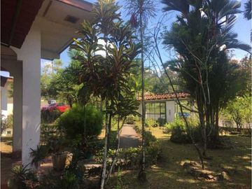 VENTA CASA CON  3095 M2 EN SAN VICENTE BUGABA