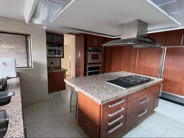 Casa en Venta en Bosque de las Lomas