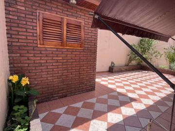 Departamento Tipo Casa en venta en Wilde
