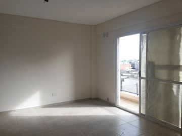 DEPARTAMENTO HAEDO 2 AMBIENTES