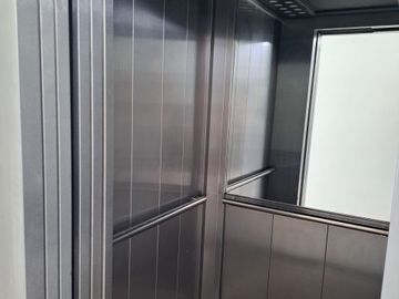 CASA EN VENTA BARRIO PRIVADO LA VACHERIE C GOLF