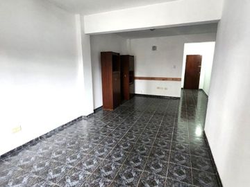 Semipiso en venta en Wilde Centro