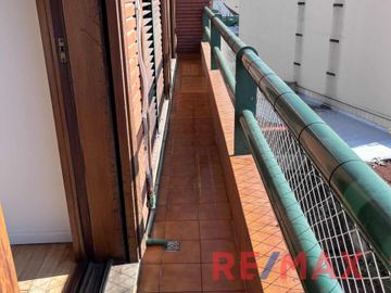 VENTA PISO DE 5 AMBIENTES C/COCHERA - AVELLANEDA