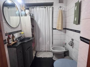 Departamento Tipo Casa en venta en Lanus Este