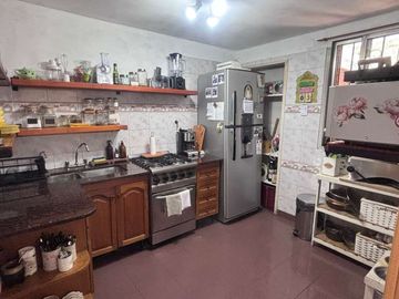 Departamento Tipo Casa en venta en Lanus Este