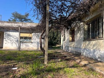 CASA VENTA A REFACCIONAR FLORENCIO VARELA