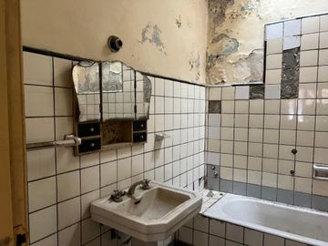 CASA VENTA A REFACCIONAR FLORENCIO VARELA