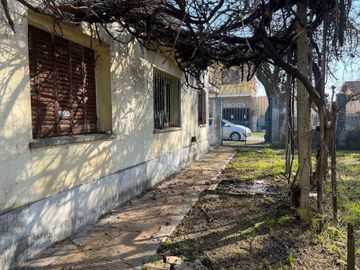 CASA VENTA A REFACCIONAR FLORENCIO VARELA