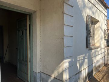 CASA VENTA A REFACCIONAR FLORENCIO VARELA