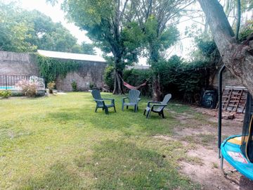 VENTA CASA QUINTA 5 AMBIENTES MERLO  PILETA