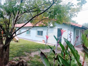 VENTA CASA QUINTA 5 AMBIENTES MERLO  PILETA