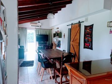 VENTA CASA QUINTA 5 AMBIENTES MERLO  PILETA