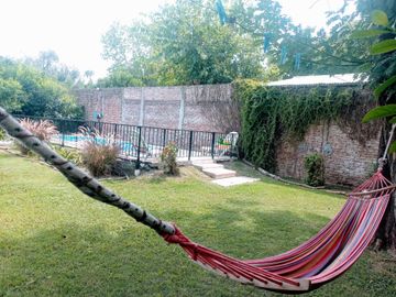 VENTA CASA QUINTA 5 AMBIENTES MERLO  PILETA