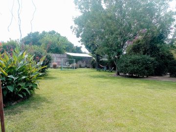 VENTA CASA QUINTA 5 AMBIENTES MERLO  PILETA