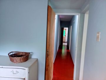 VENTA CASA QUINTA 5 AMBIENTES MERLO  PILETA