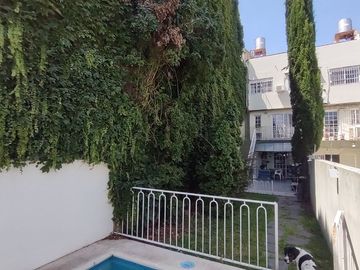 VENTA Casa tripex, 4 ambientes, en Villa Urquiza