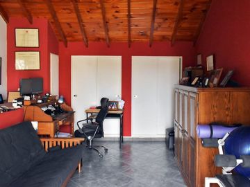 VENTA Casa tripex, 4 ambientes, en Villa Urquiza