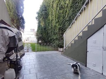 VENTA Casa tripex, 4 ambientes, en Villa Urquiza